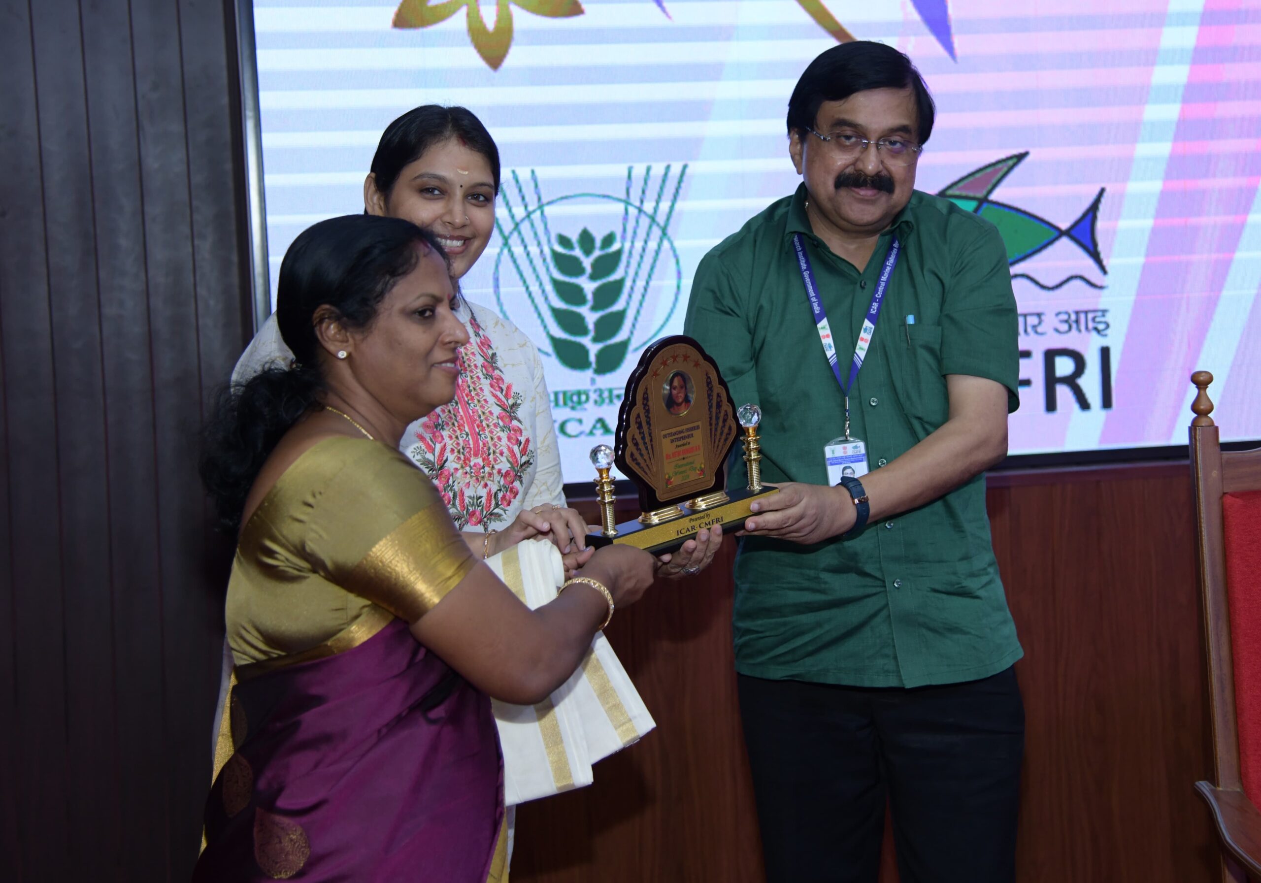 Women shine in fisheries: CMFRI recognizes Ivy Jose and Rathikumari