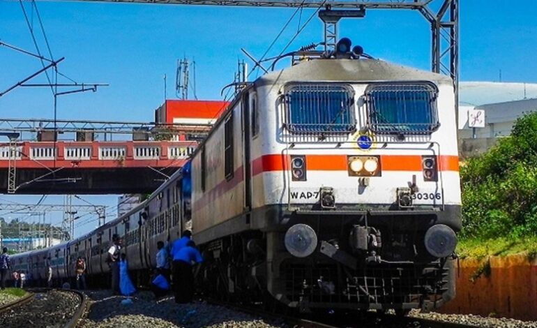 IRCTC; ഇനി കയ്യിൽ കാശ് ഇല്ലെങ്കിൽ ട്രെയിൻ ടിക്കറ്റ് ബുക്ക് ചെയ്യാം